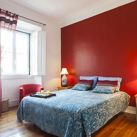 Апартаменты Classic Bairro Alto | Rentexperience Лиссабон