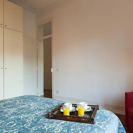 Classic Bairro Alto | Rentexperience