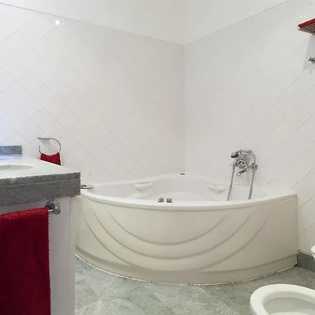 Апартаменты Classic Bairro Alto | Rentexperience Лиссабон